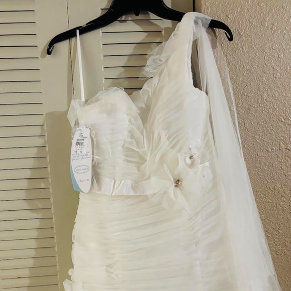 Alfred Angelo Disney Fairytale Tiana 236 Ivory Sash Wedding Dress Size 10 NWT - Picture 2 of 9